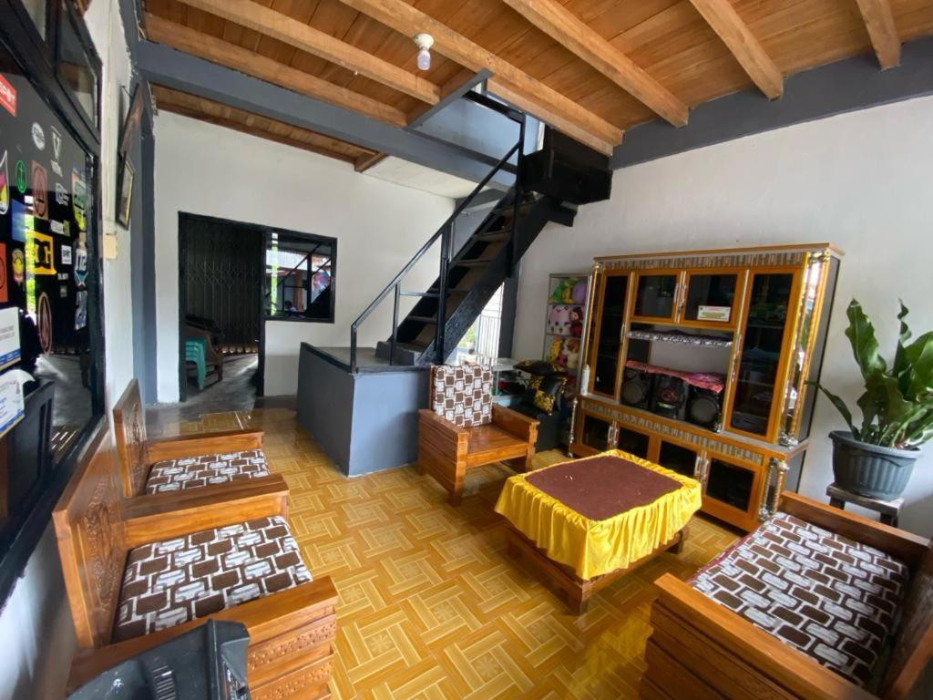 Krui Saejadi Surf And Stay Екстер'єр фото
